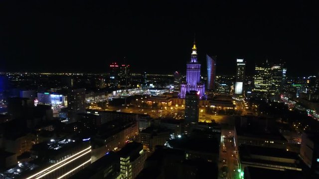 Warszawa nocą z góry