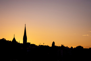 Naklejka premium romantic sunset photos of the best budapest views of streets