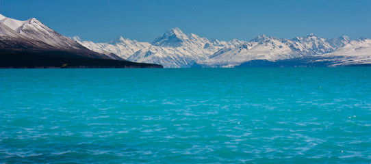Pukaki Lake with Mt. Cook in background, New Zealand - obrazy, fototapety, plakaty