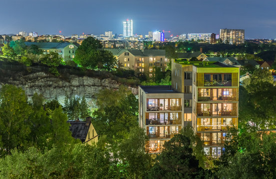 Nattvyer &ouml;ver Gr&ouml;ndal i Stockholm