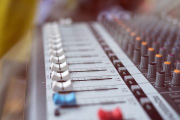 equipment for sound mixer control, electornic device