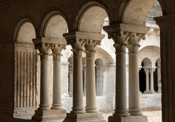 Obraz premium Cloisters in the Abbey of St. Peter in Montmajour near Arles, France
