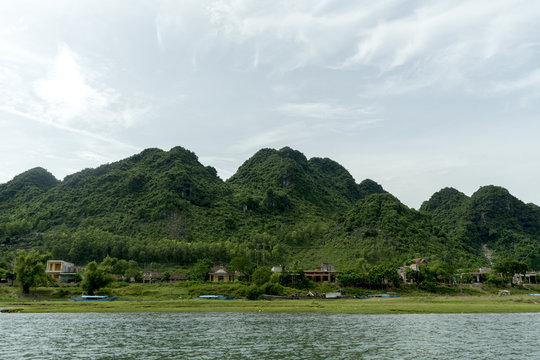 Vietnam National Park Fongnya Kebang