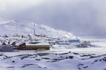 winter in Illulissate - 172052534