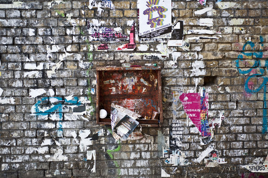 Texture Stone Wall Plastering Background Ground Flat Hole Rough Dirty Grunge Dark Spot Broke Rusty Red Grey Brown Lines Strokes Art Ad Punk Main Station Metro Graffiti Urban Rip by_Typo-Graphic-Design