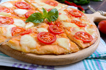 Classical Italian pizza 