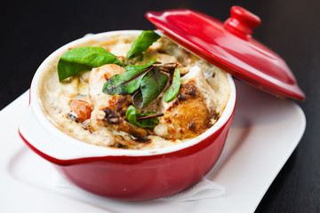 Traditional chicken cacciatore