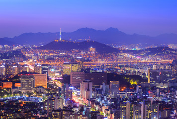Fototapeta premium Seoul city Beautiful night of Korea with Seoul Tower after sunset