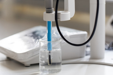 Reference electrode (pH) and Experiment chemical in Lab.