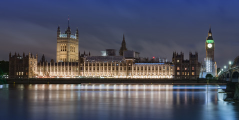 Fototapeta na wymiar Palace of Westminster, Big Ben and Westminster bridge