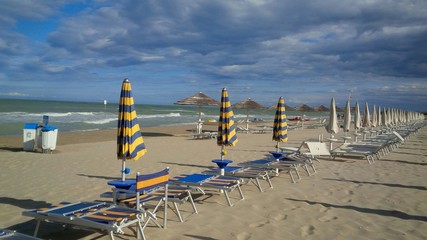 spiaggia deserta