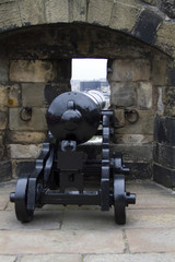 Fototapeta na wymiar Alte Kanone - Schloss Edinburgh - Schottland