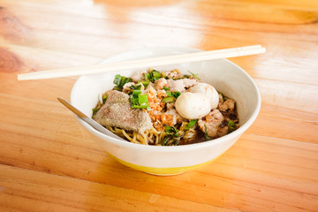 bowl of Thai noodle