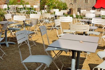 Mobilier d'extérieur en métal peint