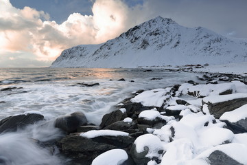 N-wards view from Vareid beach over Vareidsundet. Mounts Hustinden-Rorliheia-Knubban. Flakstadoya-Lofoten-Norway.0433