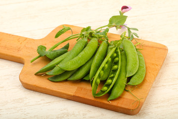 Ripe green peas