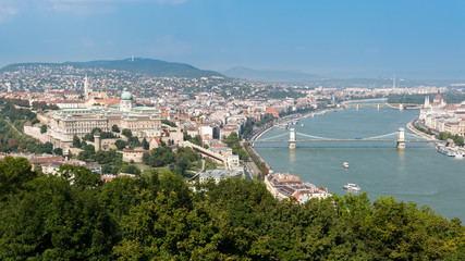 Fototapeta premium Panorama of Buda Castle and Chain Bridge, Budapest, Hungary