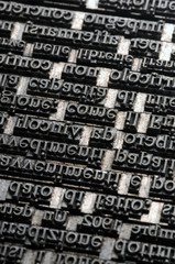 Linotip Linotype Linotipia Linotype-Setzmaschine Linotipo Linotyp machine ライノタイプ Линотип Linotype排字机 لاينوتايب - obrazy, fototapety, plakaty