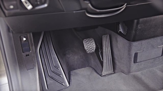Paddles for throttle and brake in automatic car 4K