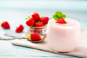 Homemade yogurt with fresh berries