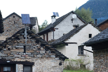 Fototapeta na wymiar Eine Solaranlage auf einem Dach