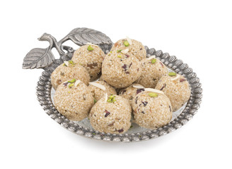 Til Laddu