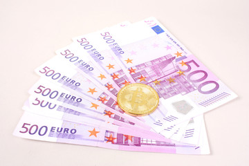 Bitcoin, Kryptowährung