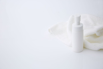 洗顔　タオル　イメージ