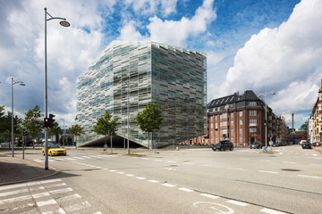 commercial building in Copenhagen - obrazy, fototapety, plakaty