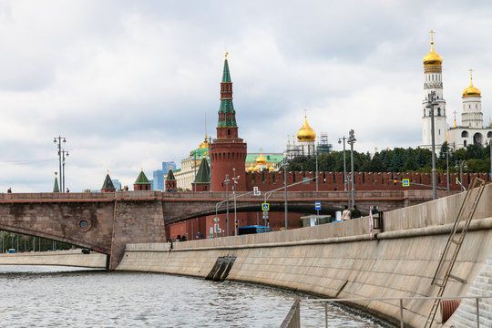 Moskva River and view of Kremlin in Moscow