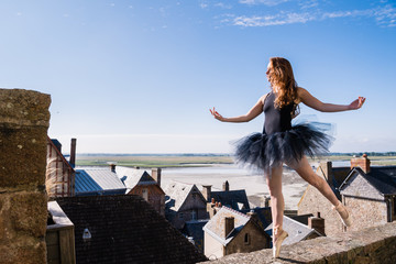 Danseuse au Mont Saint michel