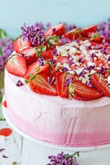 Strawberry ombre cake 