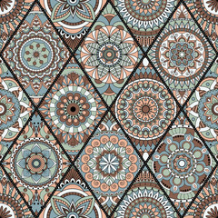 Seamless pattern. Vintage decorative elements. Hand drawn background. Islam, Arabic, Indian, ottoman motifs. Perfect for printing on fabric or paper.