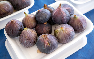 Food background with ripe figs