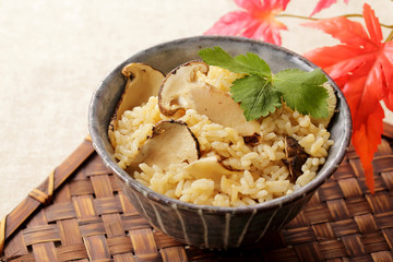 松茸ご飯　Rice cooked with matsutake mushroom