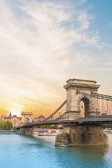 Zelfklevend Fotobehang Beautiful view of the Chain Bridge over the Danube in Budapest, Hungary © marinadatsenko
