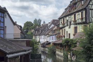 Fototapeta na wymiar The beautiful village of Colmar in France