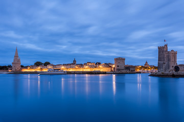 Port de la Rochelle à l'heure bleue