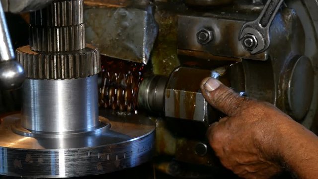 adjustment of the machine with wrench
