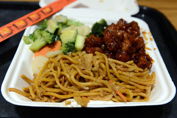Stir fly noodles to go