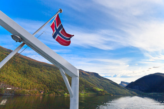 Norwegian flag on the ship.