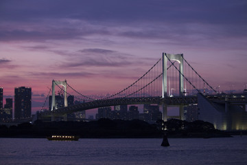 レインボーブリッジ　夕景
