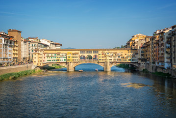 Obraz premium Ponte Vecchio over Arno river in Florence, Tuscany, Italy