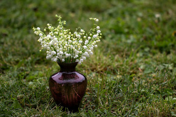 Flowers / Vase with lilies of the valley