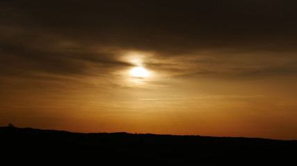 Tramonto nel deserto del Sahara
