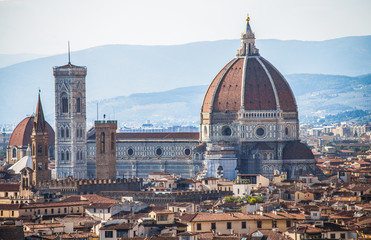 Fototapeta na wymiar View of Santa Maria dei Fiori Church, the Dome (duomo) of city of Florence, (Firenze), Tuscany, Italy.