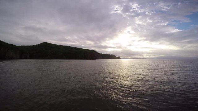 Морское сафари путешествие у берегов полуострова Камчатка.