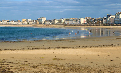 La plage bretonne à Paramé