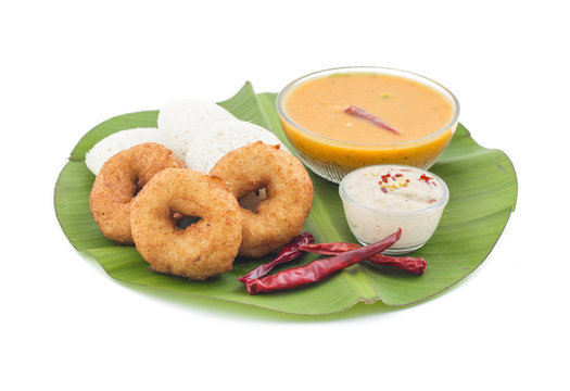 idli vada south indian food