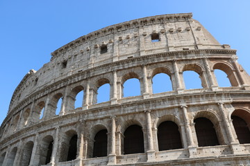 Naklejka premium Resti archeologici dei Fori Imperiali e Colosseo. Roma Italia
